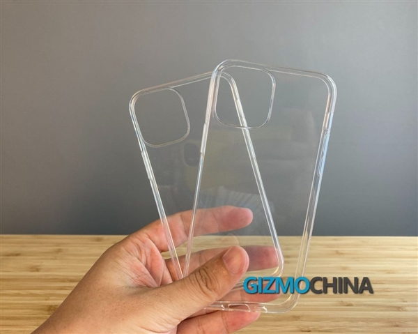 iPhone 12机模及保护壳现身：iPhone4式外观、大刘海、浴霸摄像头