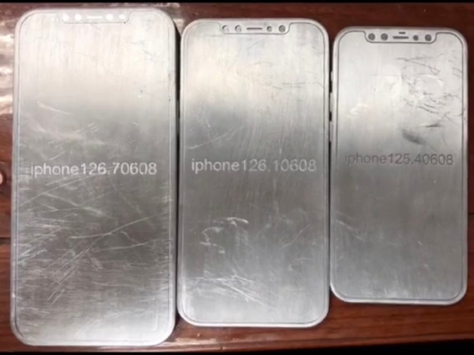 iPhone 12机模及保护壳现身：iPhone4式外观、大刘海、浴霸摄像头